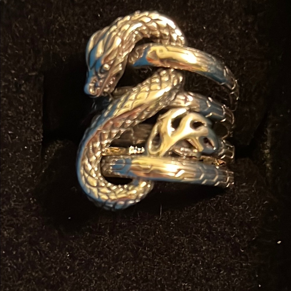 Silver Snake Ring - Picture 2 of 5